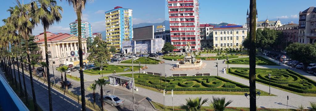Appartamento Rustaveli 10/101 Batumi Esterno foto
